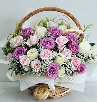 Giỏ hoa hồng màu tím giao ở Hồ Chí Minh - HM06